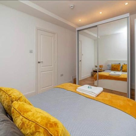 Beautiful 1Bd Apartment On The King'S Road Chelsea Лондон Экстерьер фото