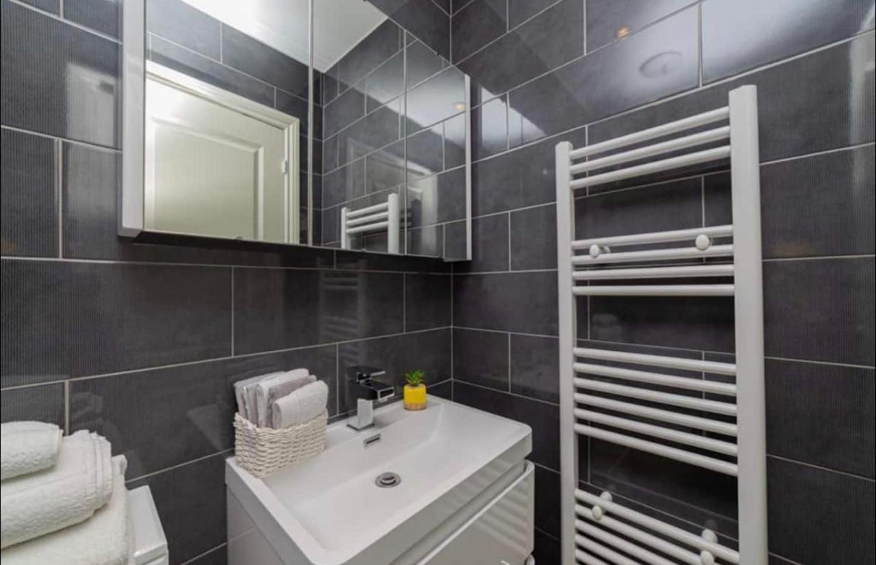 Beautiful 1Bd Apartment On The King'S Road Chelsea Лондон Экстерьер фото